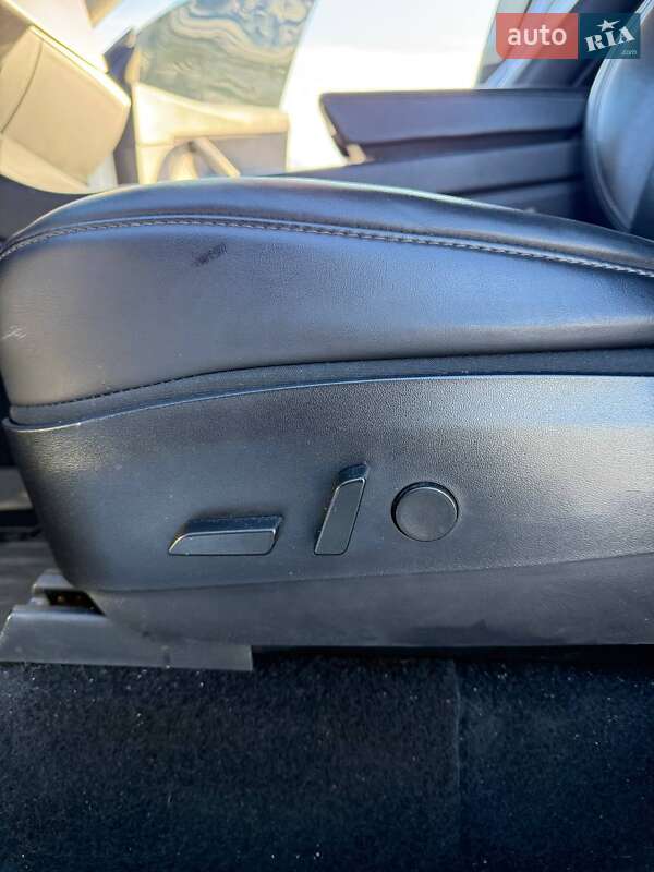 Внедорожник / Кроссовер Tesla Model Y 2020 в Львове фото 21 Внедорожник / Кроссовер Tesla Model Y 2020 в Львове