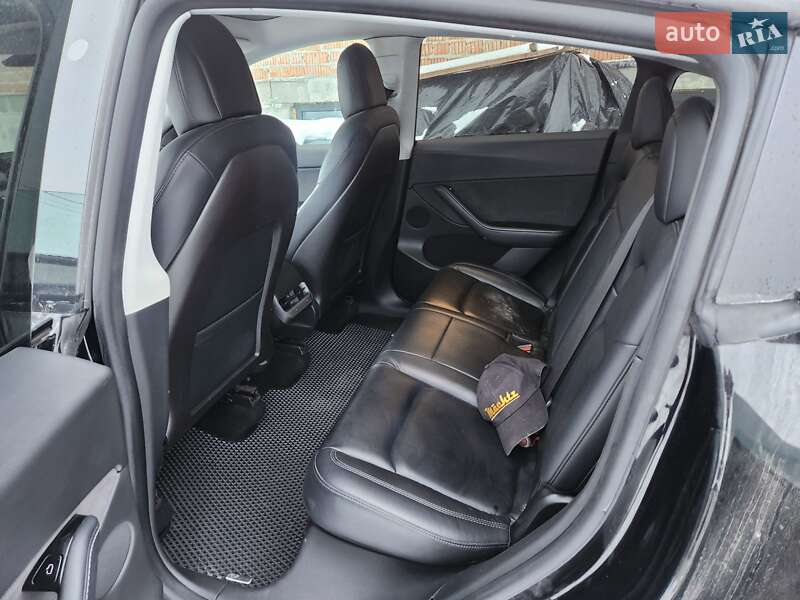 Позашляховик / Кросовер Tesla Model Y 2020 в Петрикові