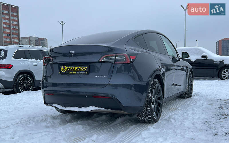 Внедорожник / Кроссовер Tesla Model Y 2023 в Львове