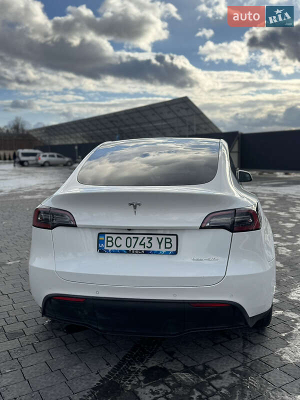 Внедорожник / Кроссовер Tesla Model Y 2022 в Новом Калинове фото 11 Внедорожник / Кроссовер Tesla Model Y 2022 в Новом Калинове