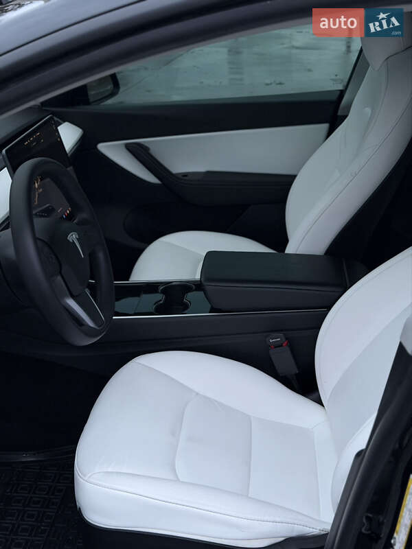 Внедорожник / Кроссовер Tesla Model Y 2020 в Синельниково