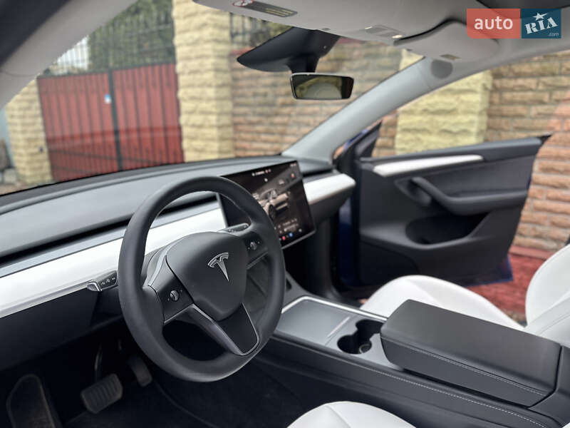 Внедорожник / Кроссовер Tesla Model Y 2023 в Киеве фото 12 Внедорожник / Кроссовер Tesla Model Y 2023 в Киеве