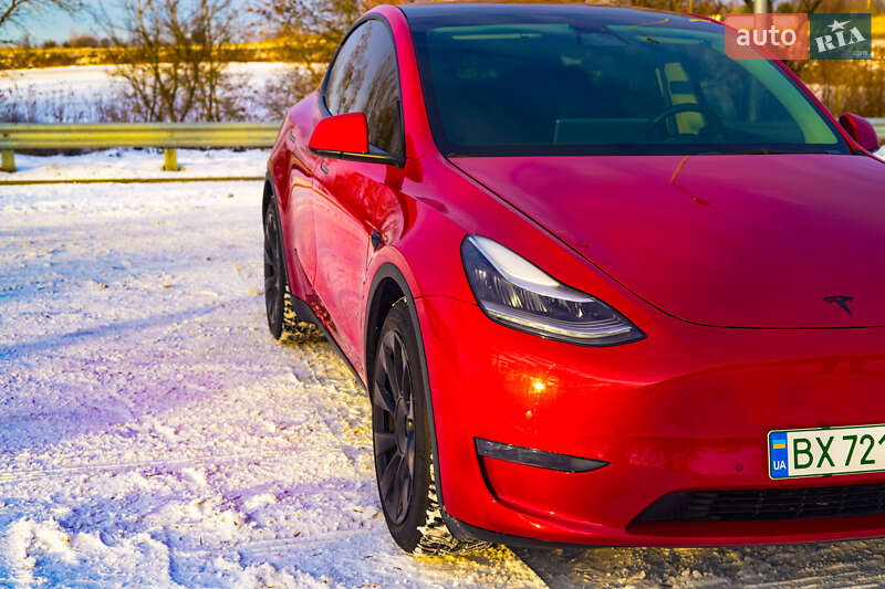 Внедорожник / Кроссовер Tesla Model Y 2022 в Хмельницком