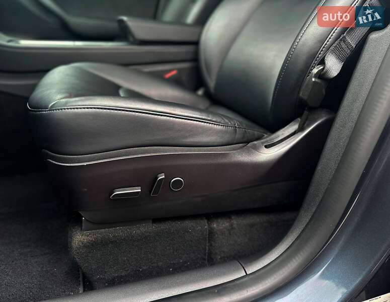 Внедорожник / Кроссовер Tesla Model Y 2022 в Каменском