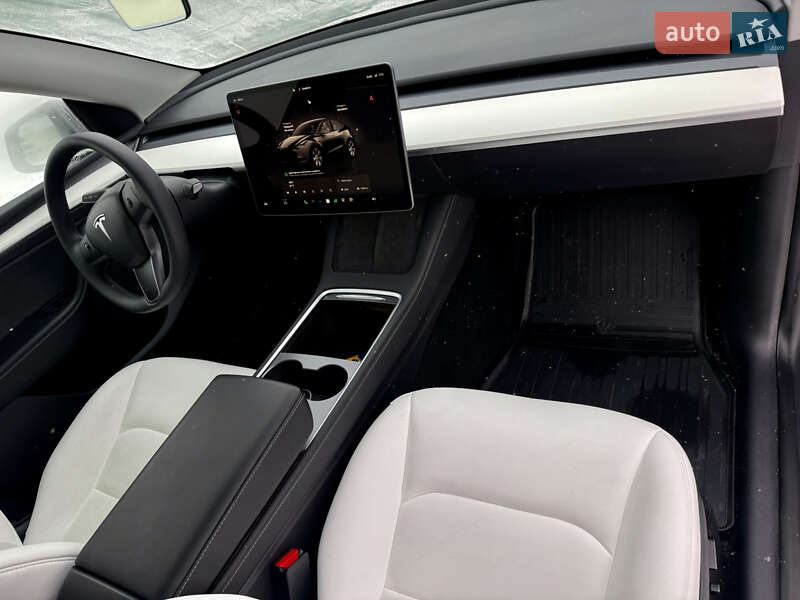 Внедорожник / Кроссовер Tesla Model Y 2023 в Ровно фото 22 Внедорожник / Кроссовер Tesla Model Y 2023 в Ровно