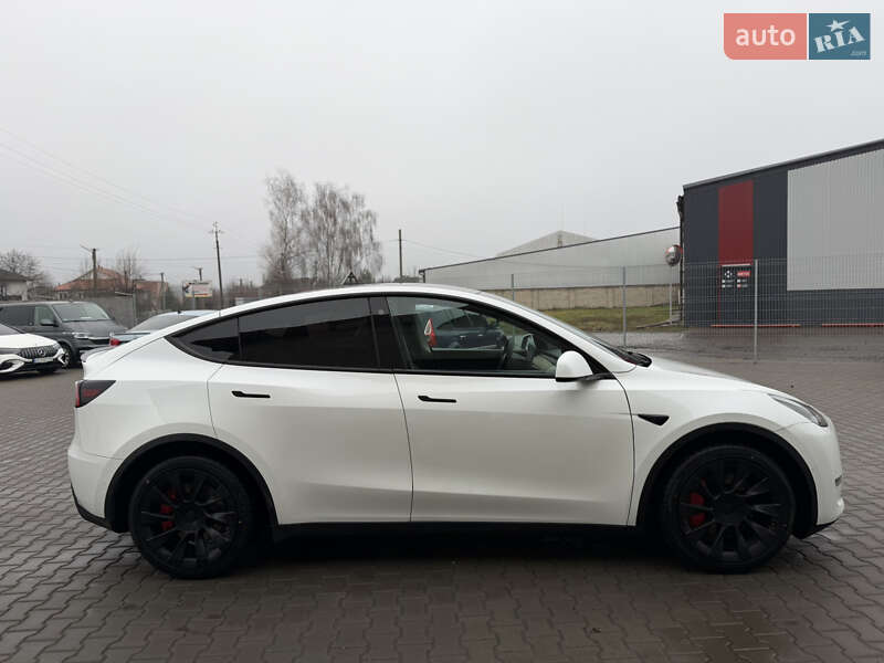 Позашляховик / Кросовер Tesla Model Y 2020 в Луцьку