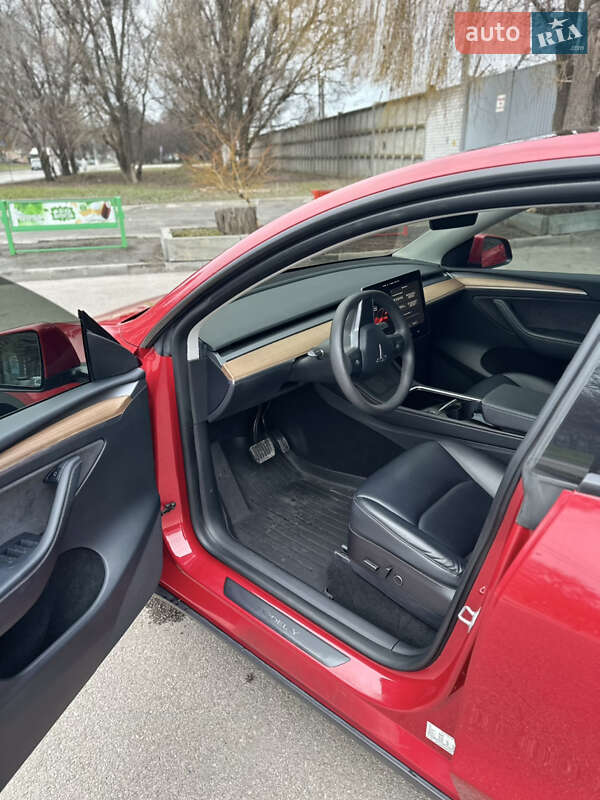 Внедорожник / Кроссовер Tesla Model Y 2022 в Днепре