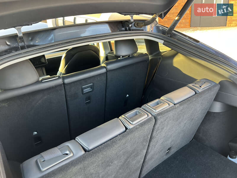 Внедорожник / Кроссовер Tesla Model Y 2021 в Ровно