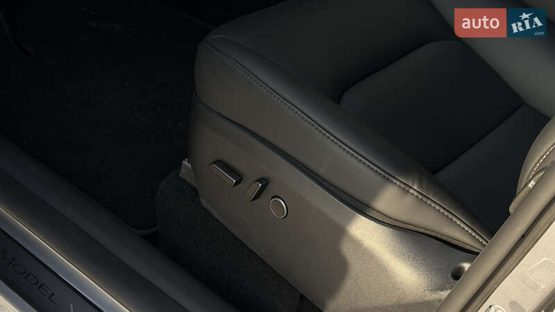 Внедорожник / Кроссовер Tesla Model Y 2024 в Виннице