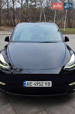 Внедорожник / Кроссовер Tesla Model Y 2022 в Днепре