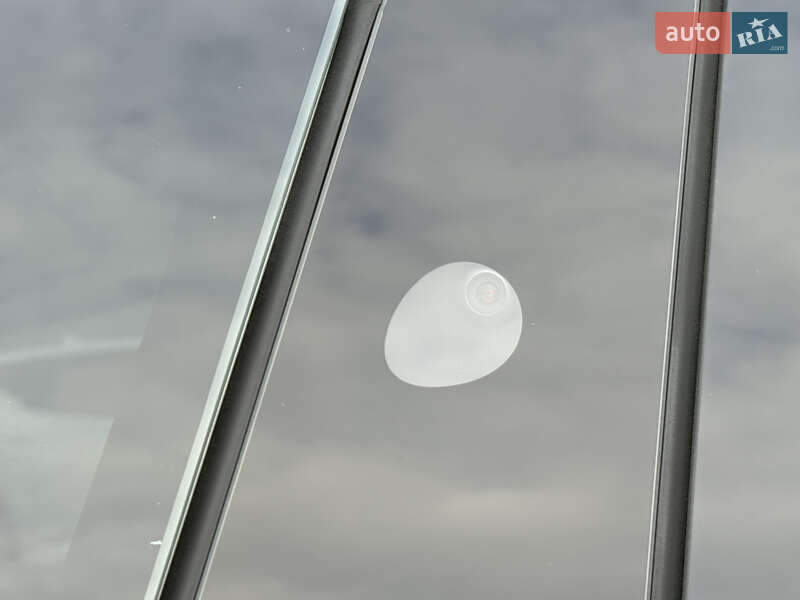 Внедорожник / Кроссовер Tesla Model Y 2024 в Дрогобыче