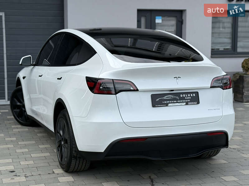 Внедорожник / Кроссовер Tesla Model Y 2024 в Дрогобыче