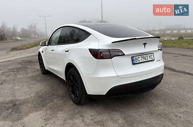 Внедорожник / Кроссовер Tesla Model Y 2021 в Львове
