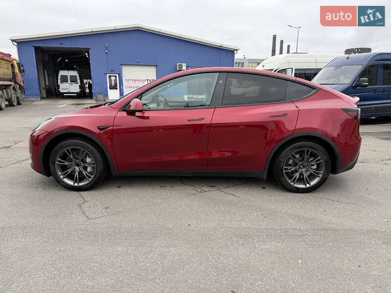 Внедорожник / Кроссовер Tesla Model Y 2024 в Киеве фото 34 Внедорожник / Кроссовер Tesla Model Y 2024 в Киеве
