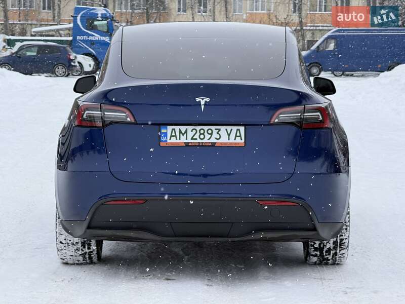 Внедорожник / Кроссовер Tesla Model Y 2023 в Звягеле
