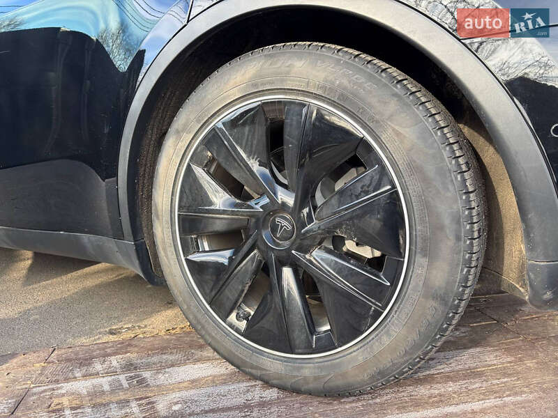 Внедорожник / Кроссовер Tesla Model Y 2022 в Одессе