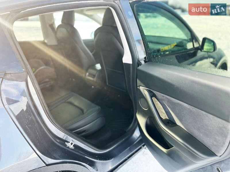 Внедорожник / Кроссовер Tesla Model Y 2021 в Львове фото 25 Внедорожник / Кроссовер Tesla Model Y 2021 в Львове