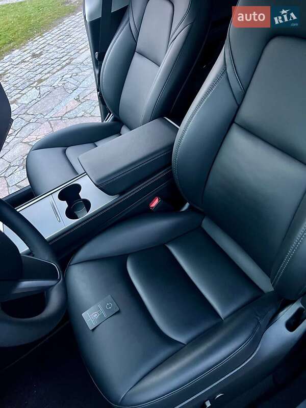 Внедорожник / Кроссовер Tesla Model Y 2023 в Кременчуге фото 25 Внедорожник / Кроссовер Tesla Model Y 2023 в Кременчуге