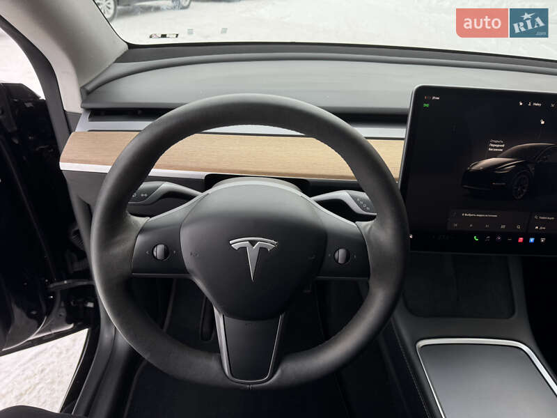 Внедорожник / Кроссовер Tesla Model Y 2022 в Луцке