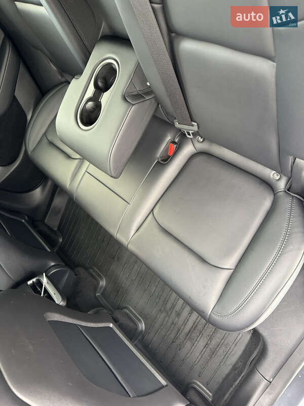 Внедорожник / Кроссовер Tesla Model Y 2022 в Виннице