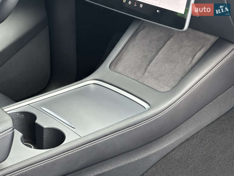 Внедорожник / Кроссовер Tesla Model Y 2022 в Виннице