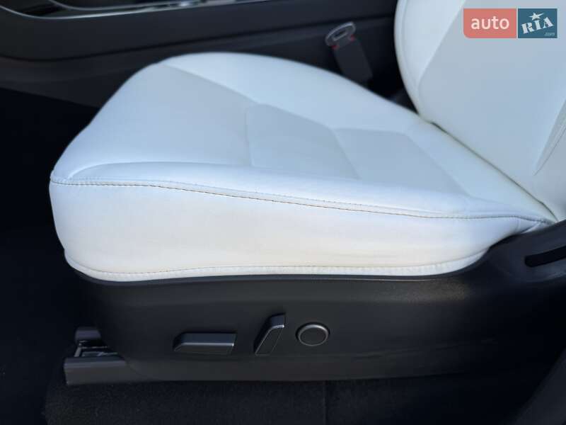 Внедорожник / Кроссовер Tesla Model Y 2021 в Одессе фото 13 Внедорожник / Кроссовер Tesla Model Y 2021 в Одессе