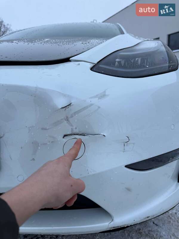 Внедорожник / Кроссовер Tesla Model Y 2022 в Луцке