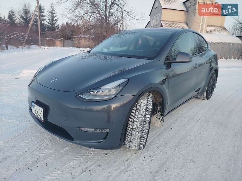 Позашляховик / Кросовер Tesla Model Y 2022 в Харкові фото 11 Позашляховик / Кросовер Tesla Model Y 2022 в Харкові
