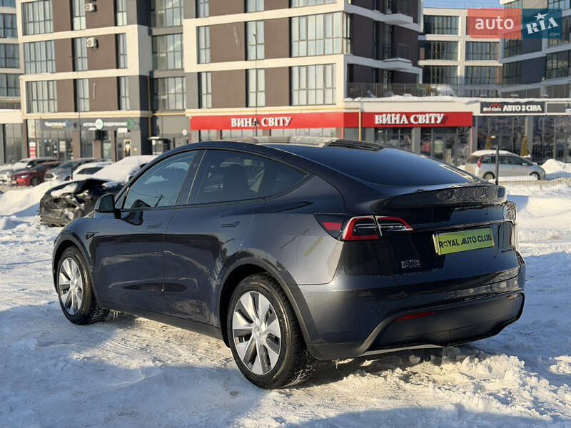 Внедорожник / Кроссовер Tesla Model Y 2024 в Львове