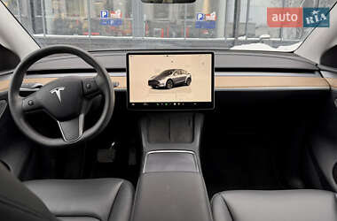 Внедорожник / Кроссовер Tesla Model Y 2024 в Львове