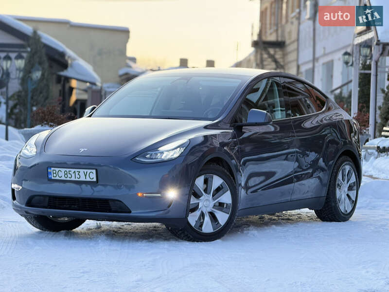 Внедорожник / Кроссовер Tesla Model Y 2022 в Стрые