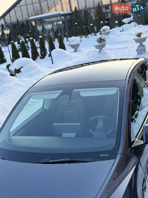 Внедорожник / Кроссовер Tesla Model Y 2022 в Стрые