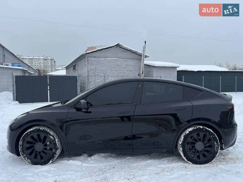 Внедорожник / Кроссовер Tesla Model Y 2021 в Ивано-Франковске