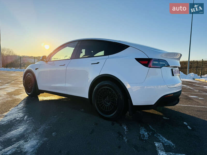 Внедорожник / Кроссовер Tesla Model Y 2021 в Ровно фото 11 Внедорожник / Кроссовер Tesla Model Y 2021 в Ровно