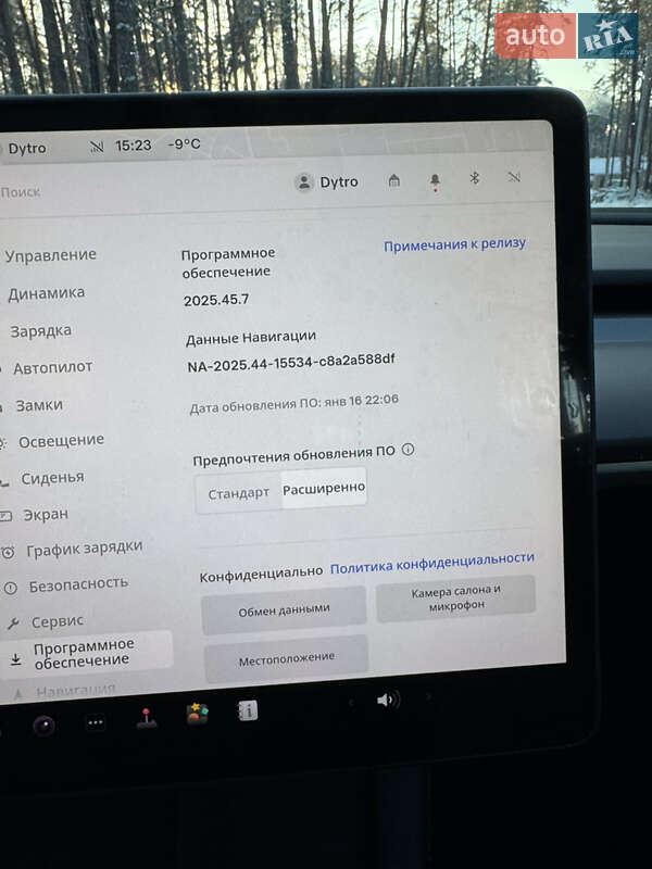 Позашляховик / Кросовер Tesla Model Y 2024 в Києві фото 12 Позашляховик / Кросовер Tesla Model Y 2024 в Києві