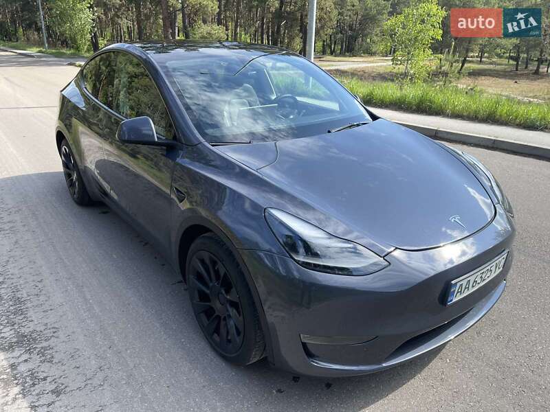 Позашляховик / Кросовер Tesla Model Y 2023 в Києві фото 29 Позашляховик / Кросовер Tesla Model Y 2023 в Києві