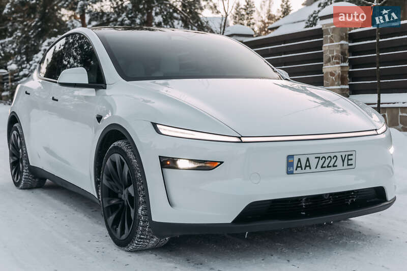 Внедорожник / Кроссовер Tesla Model Y 2025 в Киеве фото 5 Внедорожник / Кроссовер Tesla Model Y 2025 в Киеве