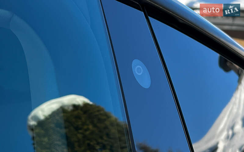Позашляховик / Кросовер Tesla Model Y 2022 в Львові