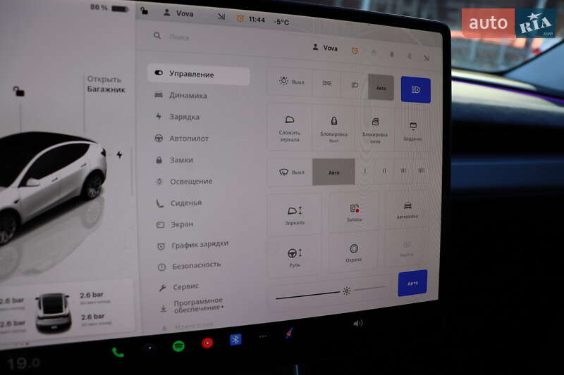 Внедорожник / Кроссовер Tesla Model Y 2025 в Львове фото 25 Внедорожник / Кроссовер Tesla Model Y 2025 в Львове