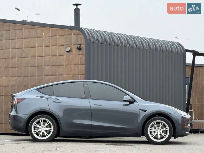 Внедорожник / Кроссовер Tesla Model Y 2022 в Киеве фото 8 Внедорожник / Кроссовер Tesla Model Y 2022 в Киеве