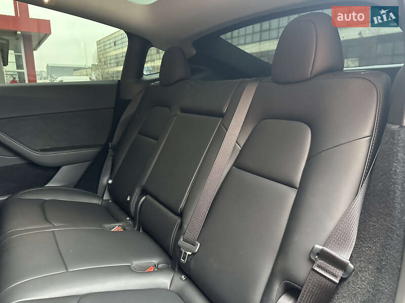 Внедорожник / Кроссовер Tesla Model Y 2024 в Киеве фото 48 Внедорожник / Кроссовер Tesla Model Y 2024 в Киеве