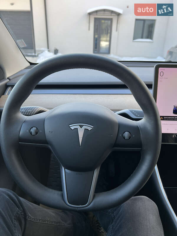 Внедорожник / Кроссовер Tesla Model Y 2020 в Луцке фото 38 Внедорожник / Кроссовер Tesla Model Y 2020 в Луцке