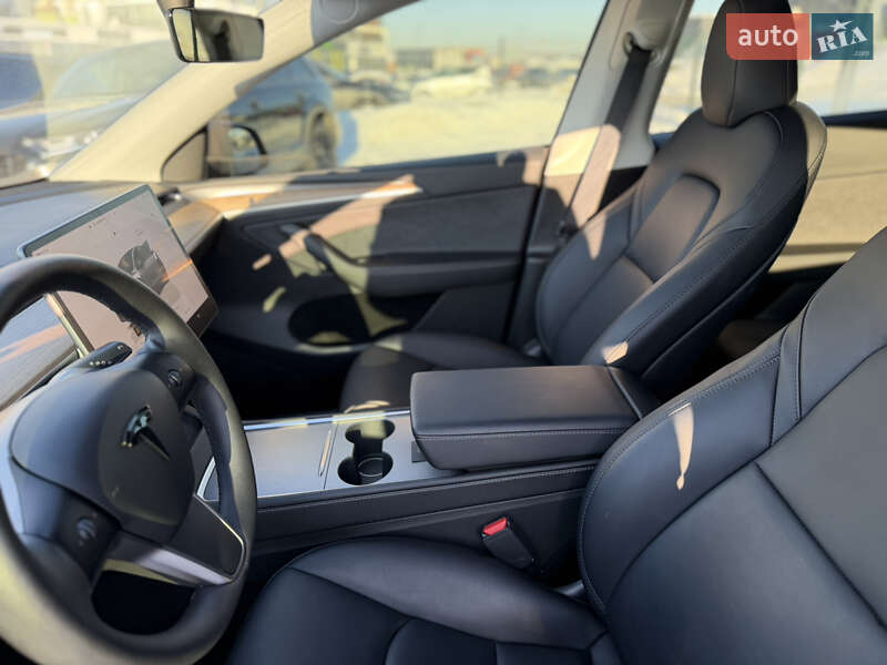 Внедорожник / Кроссовер Tesla Model Y 2023 в Львове фото 16 Внедорожник / Кроссовер Tesla Model Y 2023 в Львове