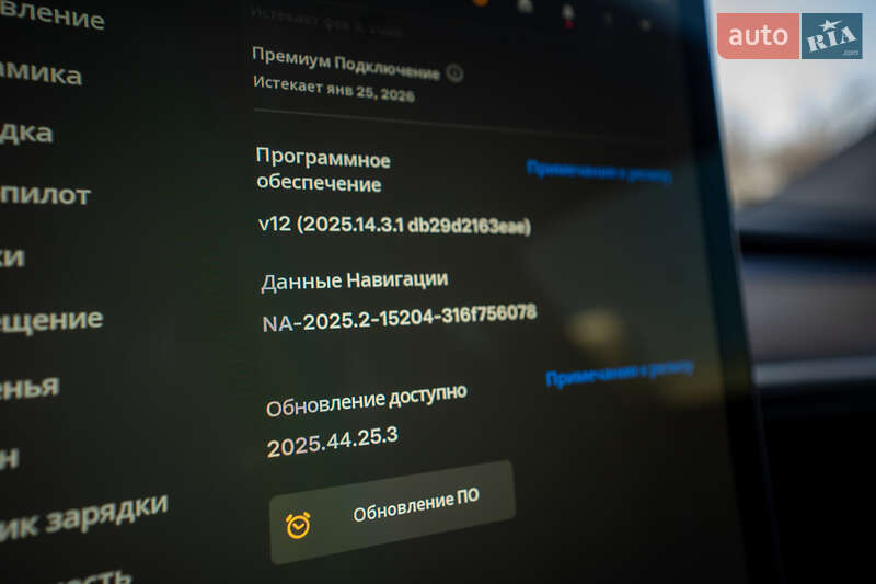 Внедорожник / Кроссовер Tesla Model Y 2024 в Киеве