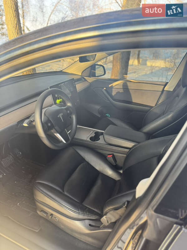 Позашляховик / Кросовер Tesla Model Y 2021 в Бучі фото 17 Позашляховик / Кросовер Tesla Model Y 2021 в Бучі
