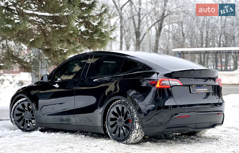 Внедорожник / Кроссовер Tesla Model Y 2020 в Днепре фото 8 Внедорожник / Кроссовер Tesla Model Y 2020 в Днепре