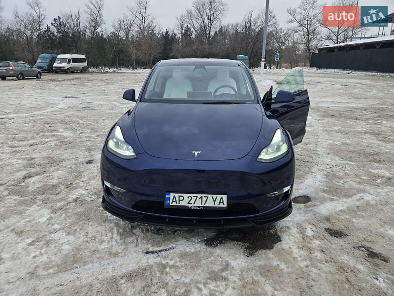 Позашляховик / Кросовер Tesla Model Y 2023 в Запоріжжі фото 12 Позашляховик / Кросовер Tesla Model Y 2023 в Запоріжжі