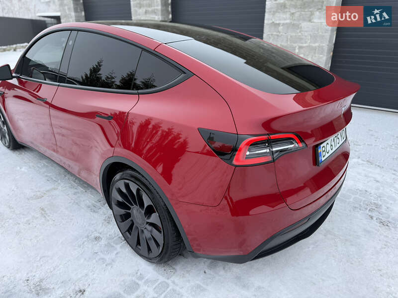 Внедорожник / Кроссовер Tesla Model Y 2022 в Львове