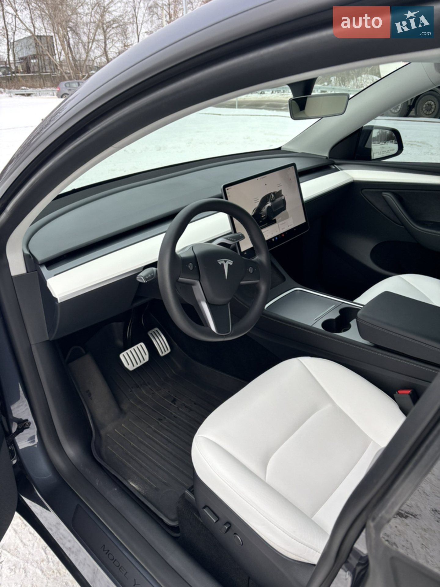 2023 Tesla Model Y - мініатюра 11