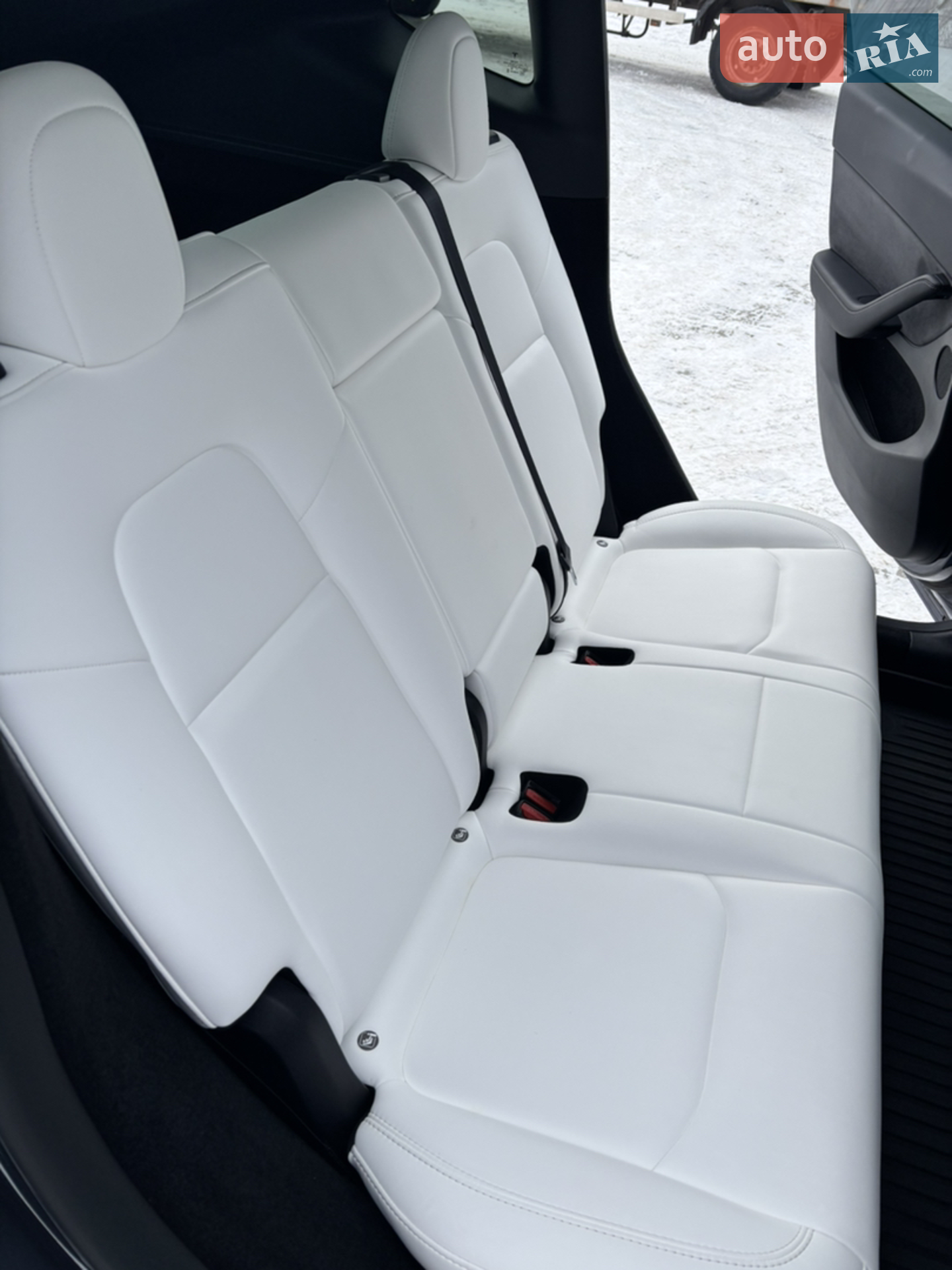 2023 Tesla Model Y - мініатюра 16